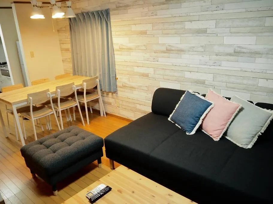 Prázdninový dům 韓国新大久保通りすぐの一軒家で楽しむ東京旅行8名様 Korea Shinokubo Off The Street A House For 8Pax Prefektura Tokio