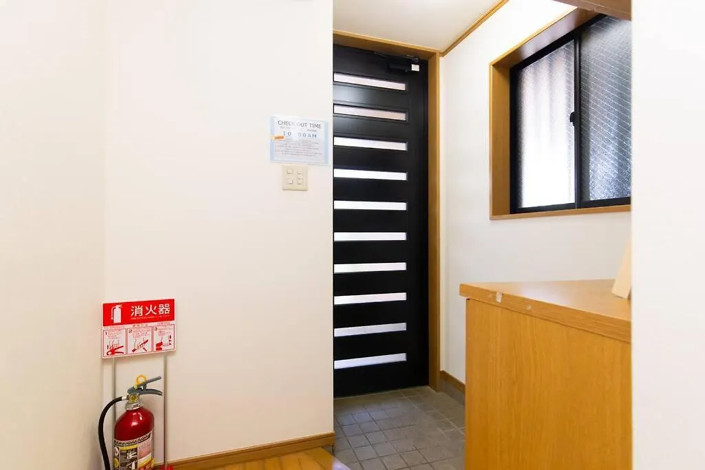 韓国新大久保通りすぐの一軒家で楽しむ東京旅行8名様 Korea Shinokubo Off The Street A House For 8Pax Tokyo 0*,  Japan