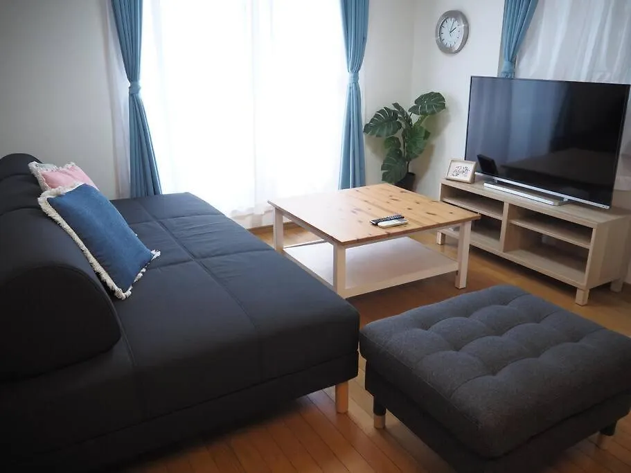 韓国新大久保通りすぐの一軒家で楽しむ東京旅行8名様 Korea Shinokubo Off The Street A House For 8Pax Tokyo